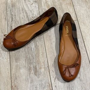 Fendi Women's Brown Ballet Flats Size 41 EUC